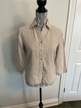 Women's Button-Down Shirt in Light Beige - Classic Collared Top 100% linen